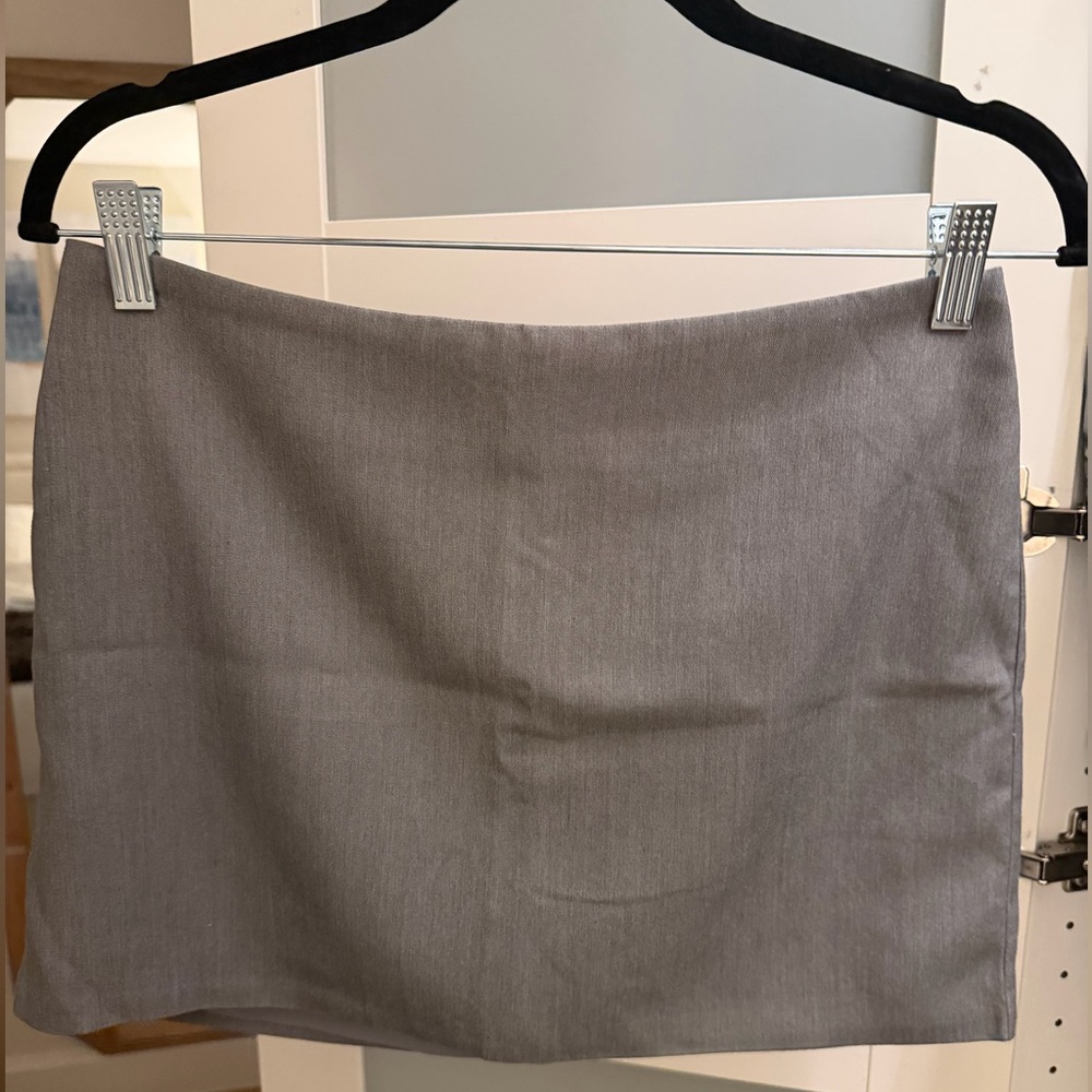 Elegant Gray Women's Skirt
